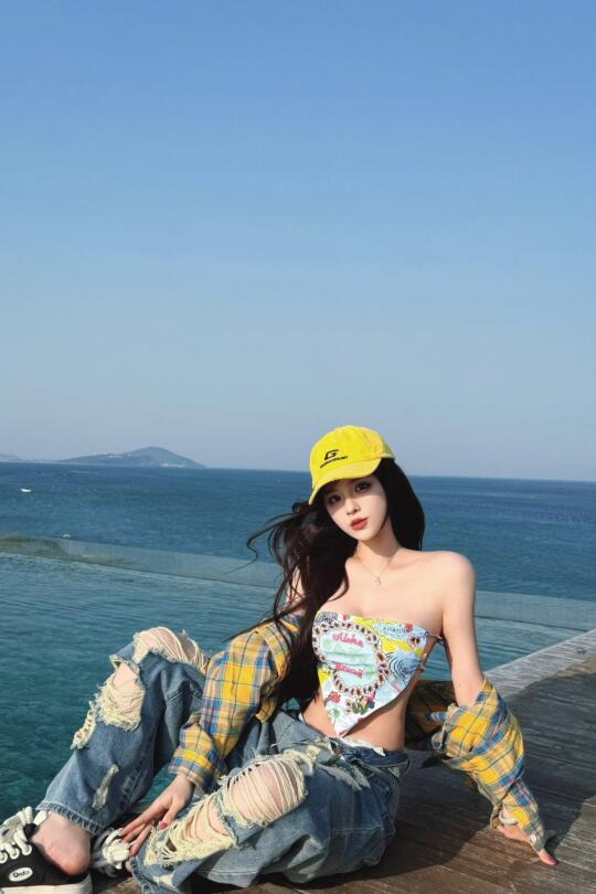 𝑠𝑒𝑒 𝑠𝑒𝑎🏖️