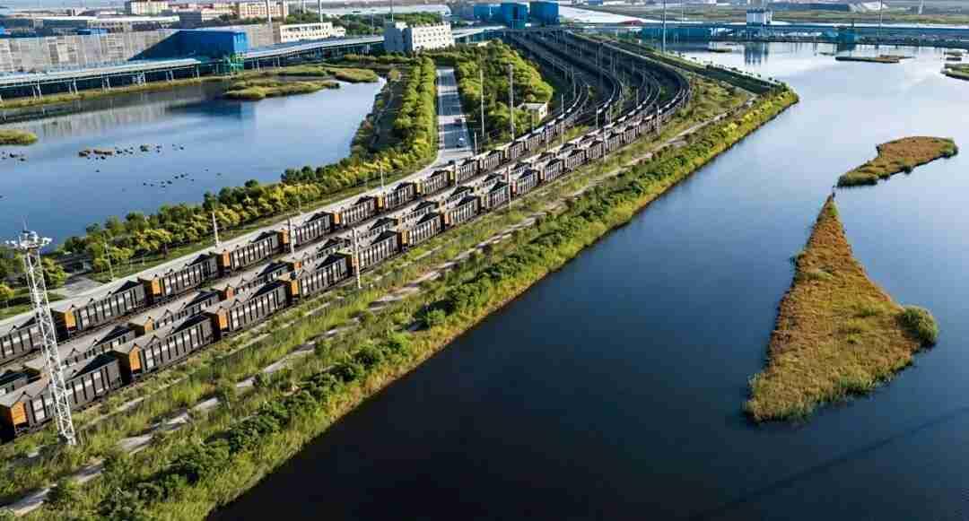 我的今日状态：😁轻松愉快
我这里的天气：☀️晴天