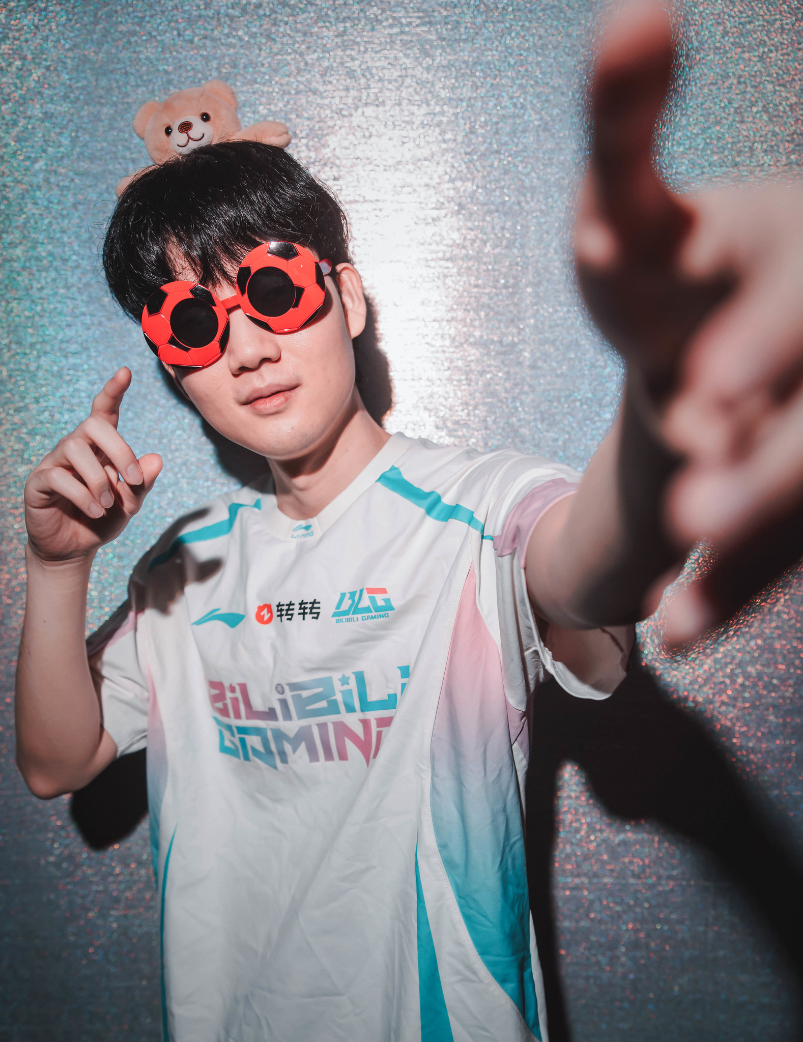 拍照道具和选手很配决赛全力以赴，加油！BLG对战HLE2026MSI2026季中
