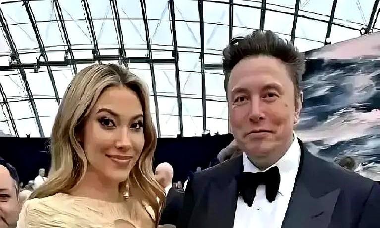 谷爱凌没对马斯克笑，就错了？

2024年4月洛杉矶科学突破奖红毯，21岁的谷爱