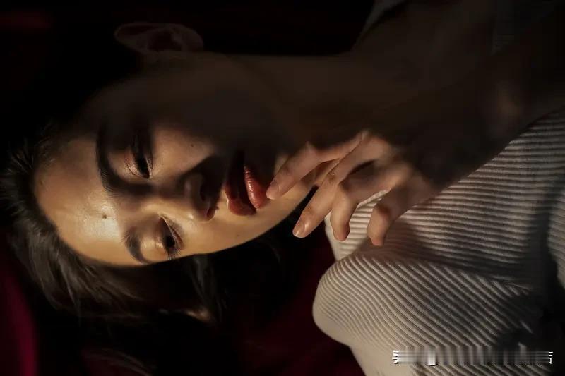 一定要警惕日本军国主义在文体领域的渗透！近期日本文体圈接连出问题，运动员参拜战犯