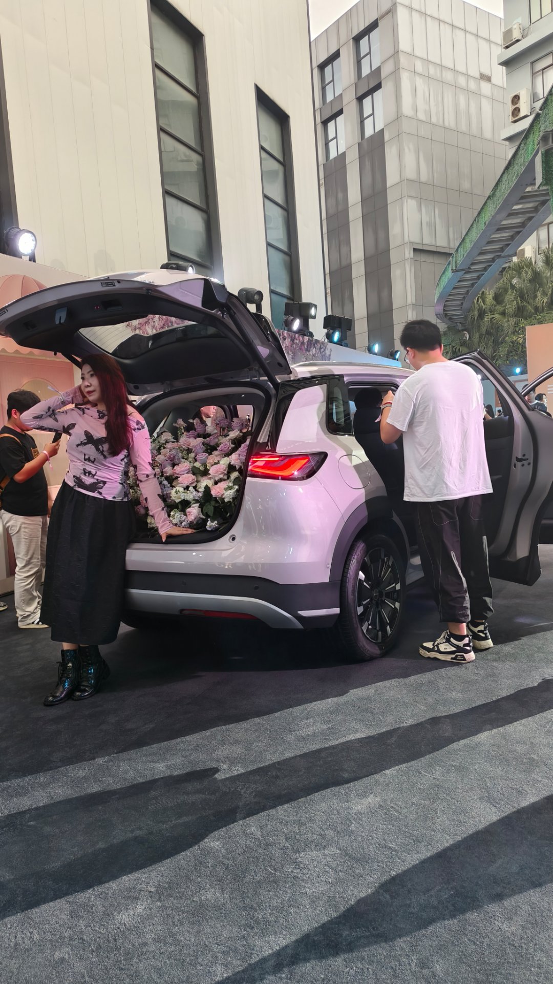 到全新海狮05发布会现场了，带大家看新车 深圳·六角大楼