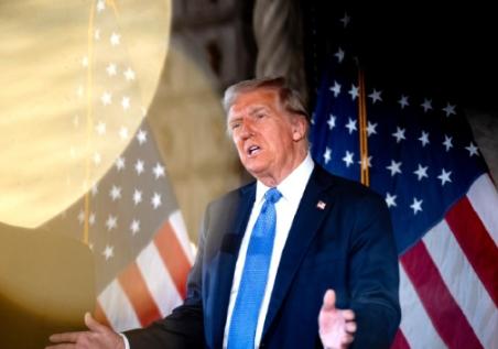 特朗普再次要求获得诺贝尔奖，称自己斡旋了8场战争，比任何人都更有资格！

最近特