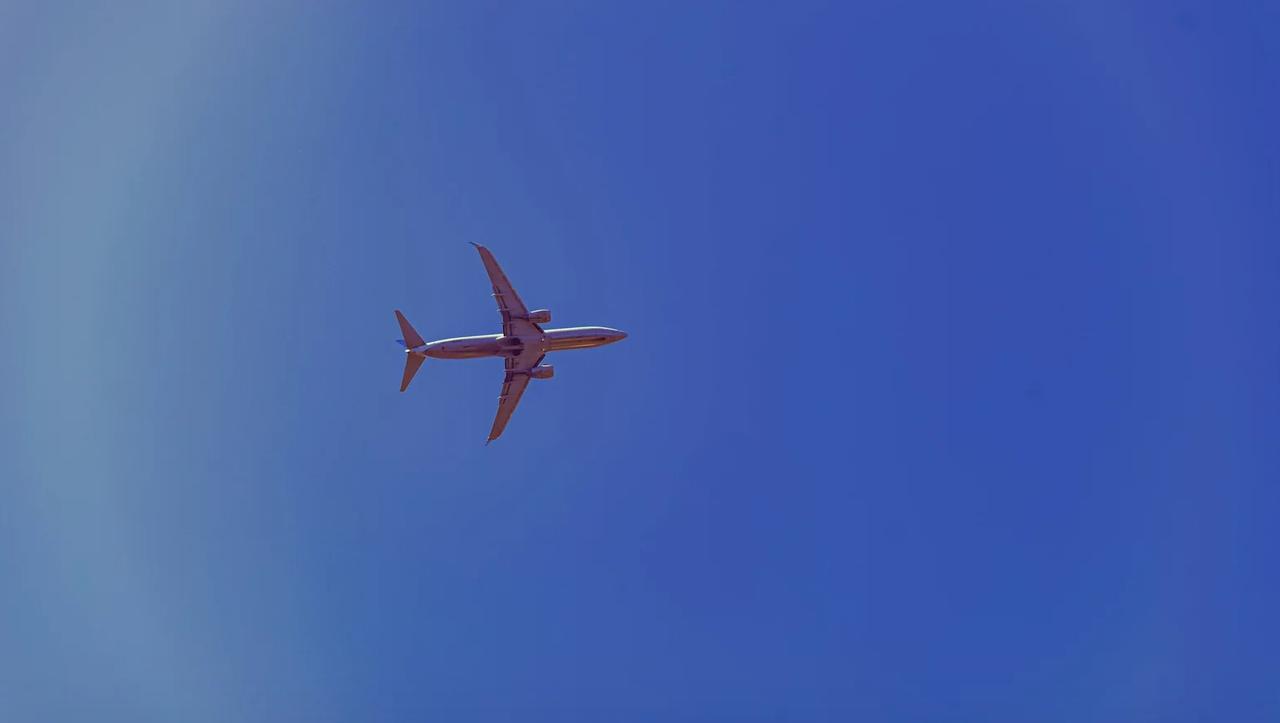 飞越空域机组人员被要求报告勘察加无名火山任何异常活动
 

飞行于白令海和北太平