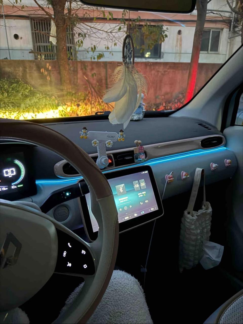 【年近而立，买零跑T03丢人吗】
28岁结了婚，攒钱买房中，想着先给媳妇买辆代步