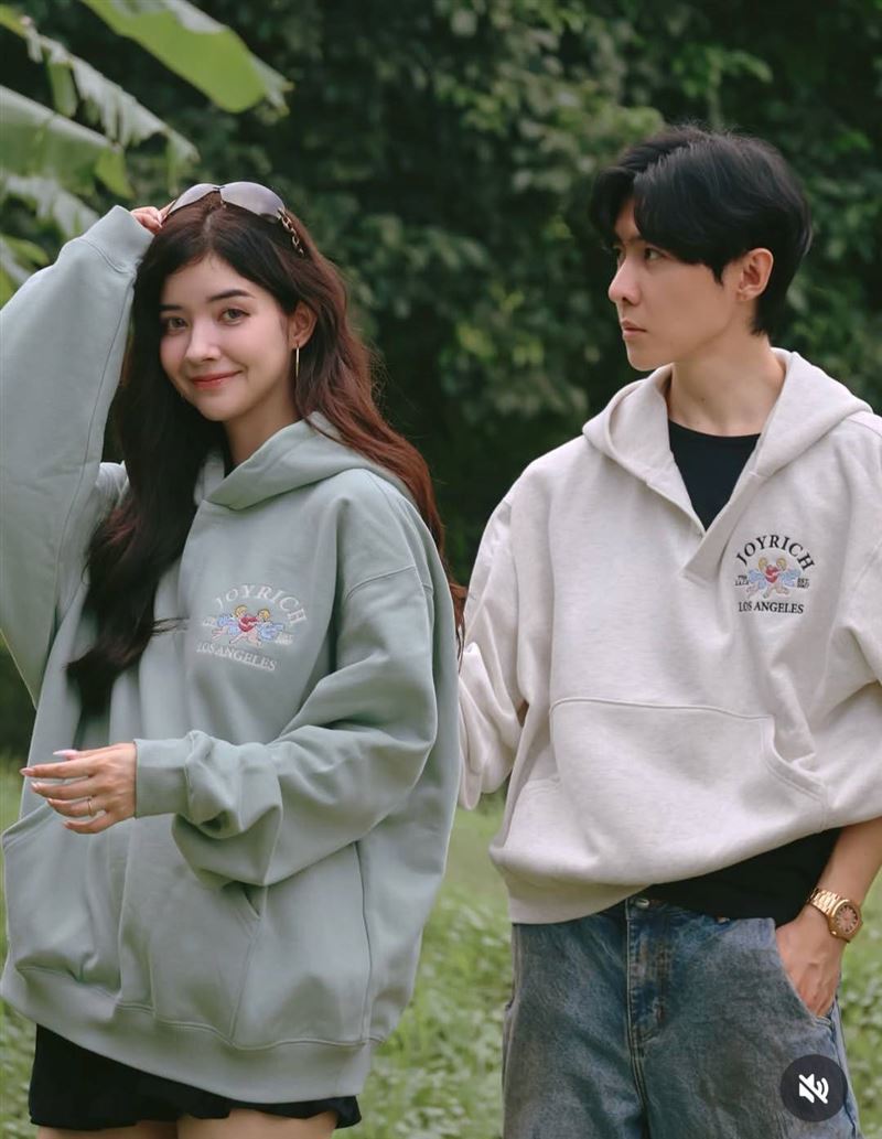 唐禹哲老婆回应二胎 据台媒，15日，唐禹哲老婆苏小轩在与粉丝的问答互动中回应二胎