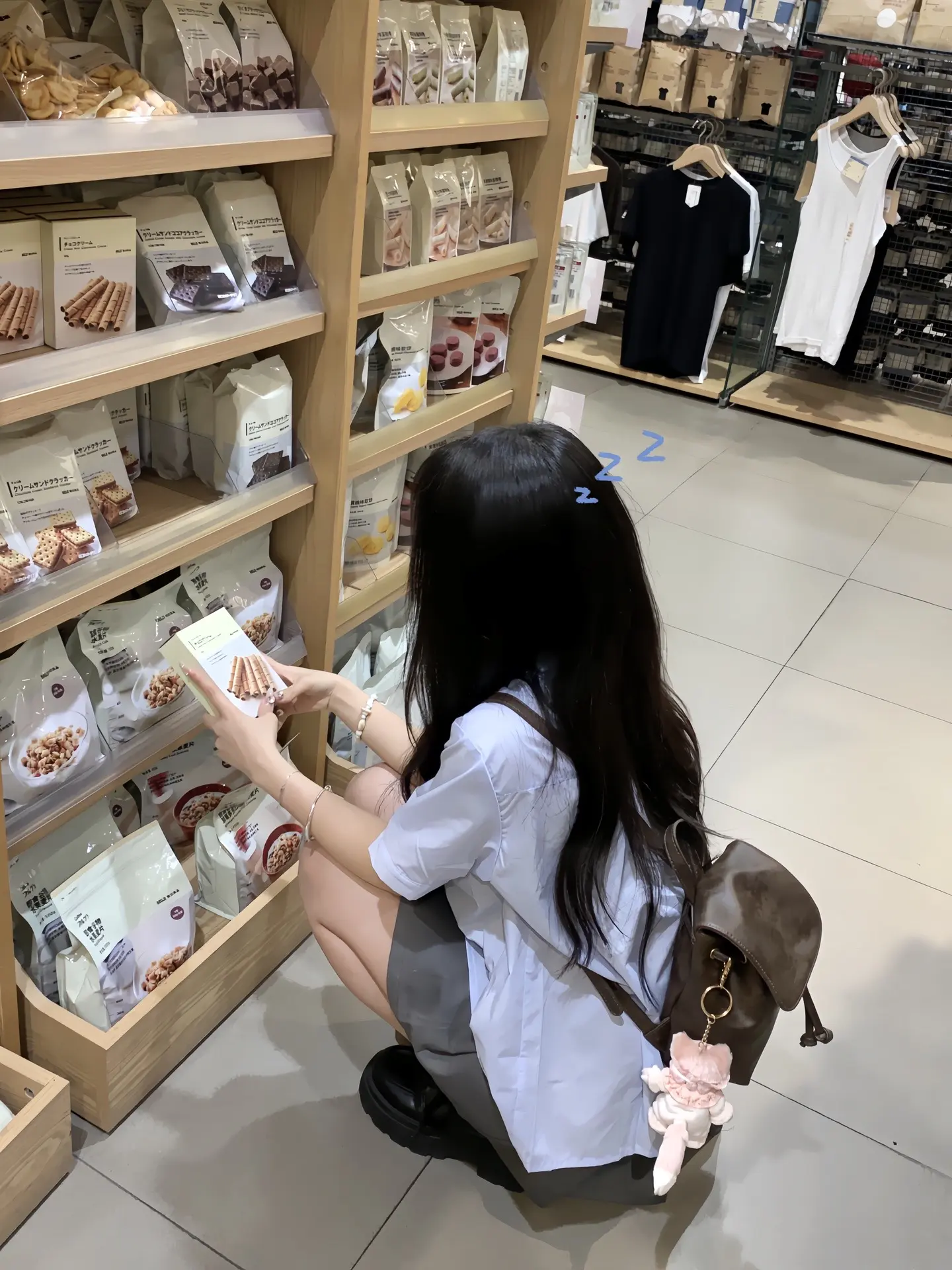 小猫喜欢谁就粘着谁 你也是吗៷>ᴗ<៷