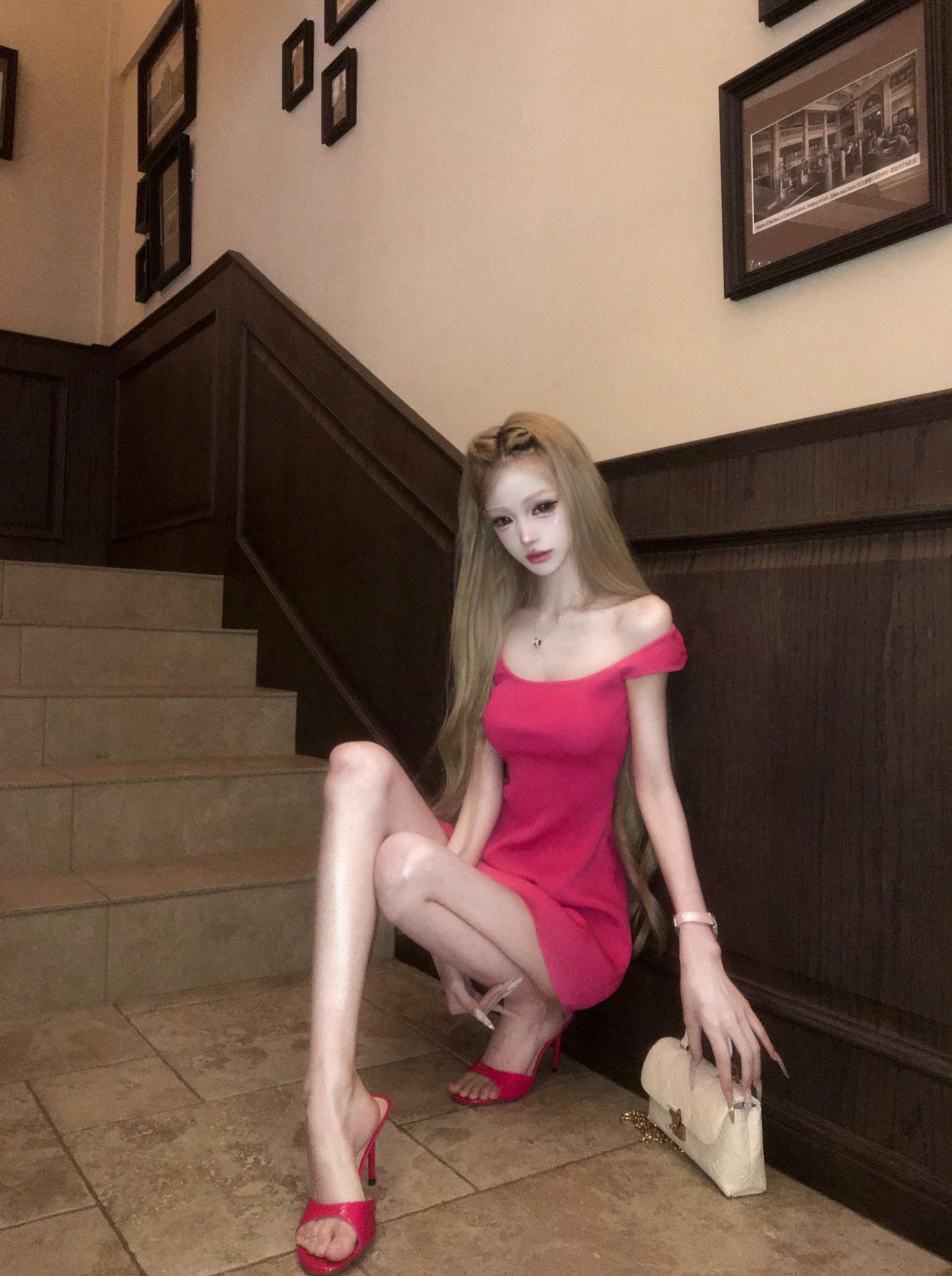 讨厌我的可以去死 我讨厌的必须去死。