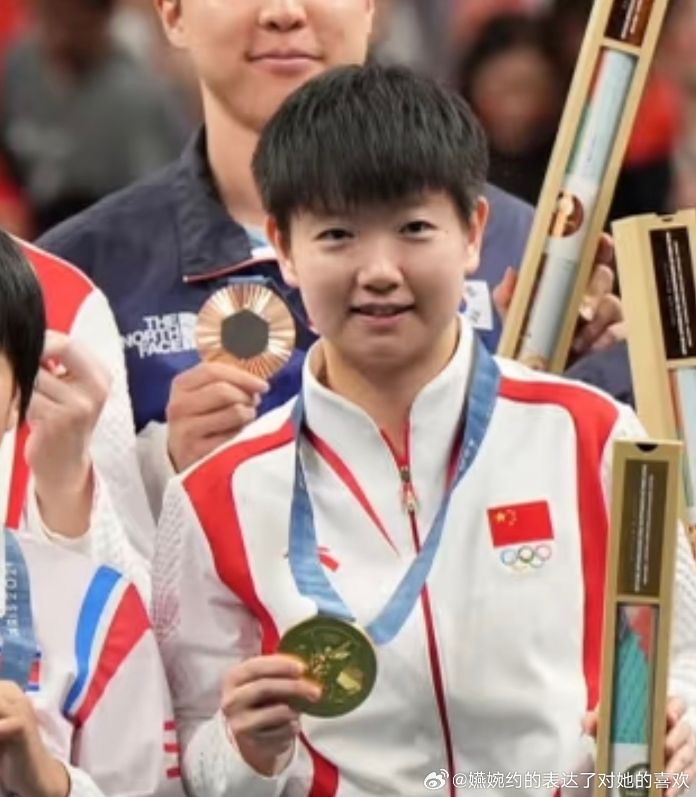许昕说孙颖莎赢得侥幸孙颖莎拿到的我们的史上首枚混双金牌很漂亮，就是不知道功成名就