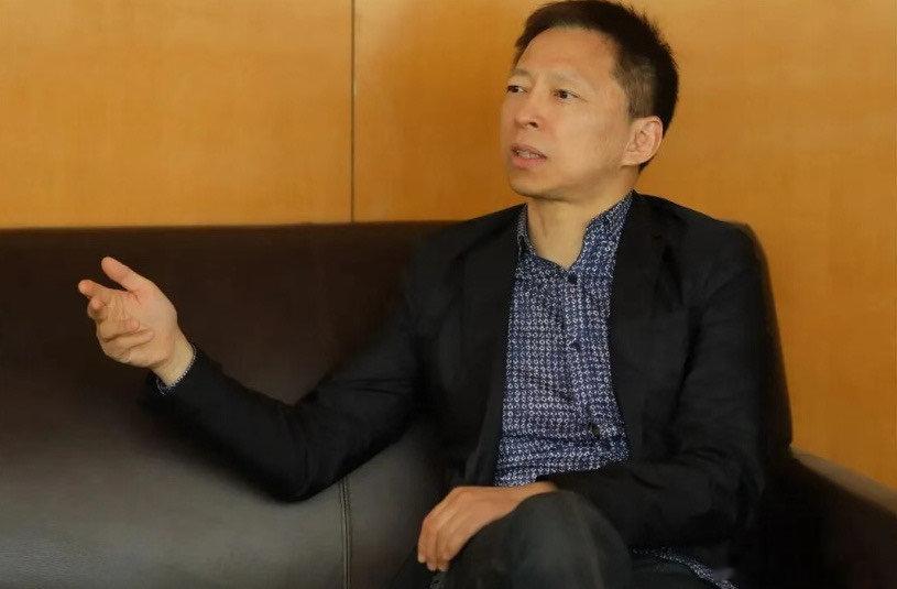 原来说英语存在外国人优势媒体价值不会被AI消解AI输出的大多是平均化的表达，而好