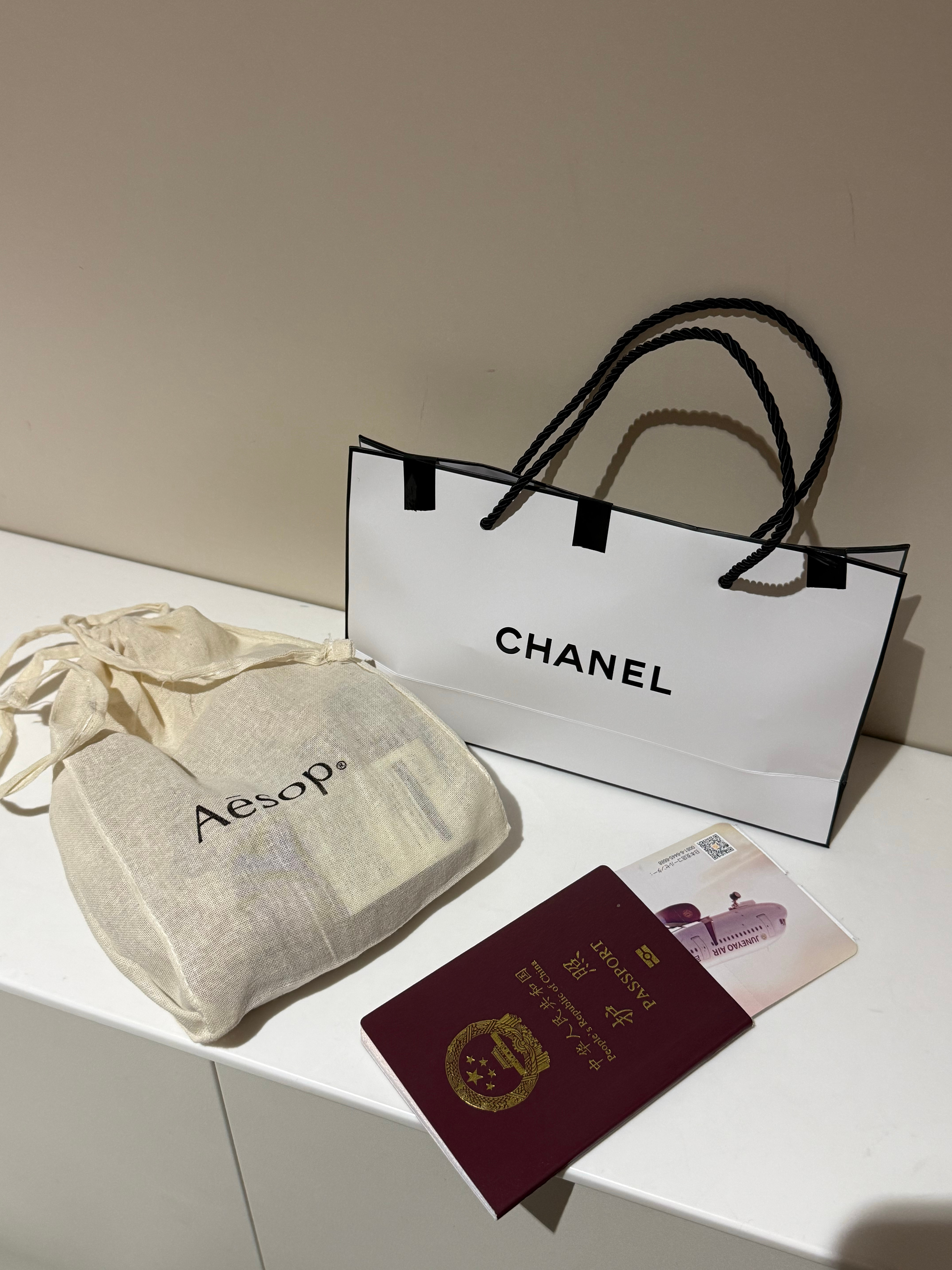 因为秦老师赖床➕没赶上特急列车 导致我预留的购物时间没有了 在机场太太太太着急了