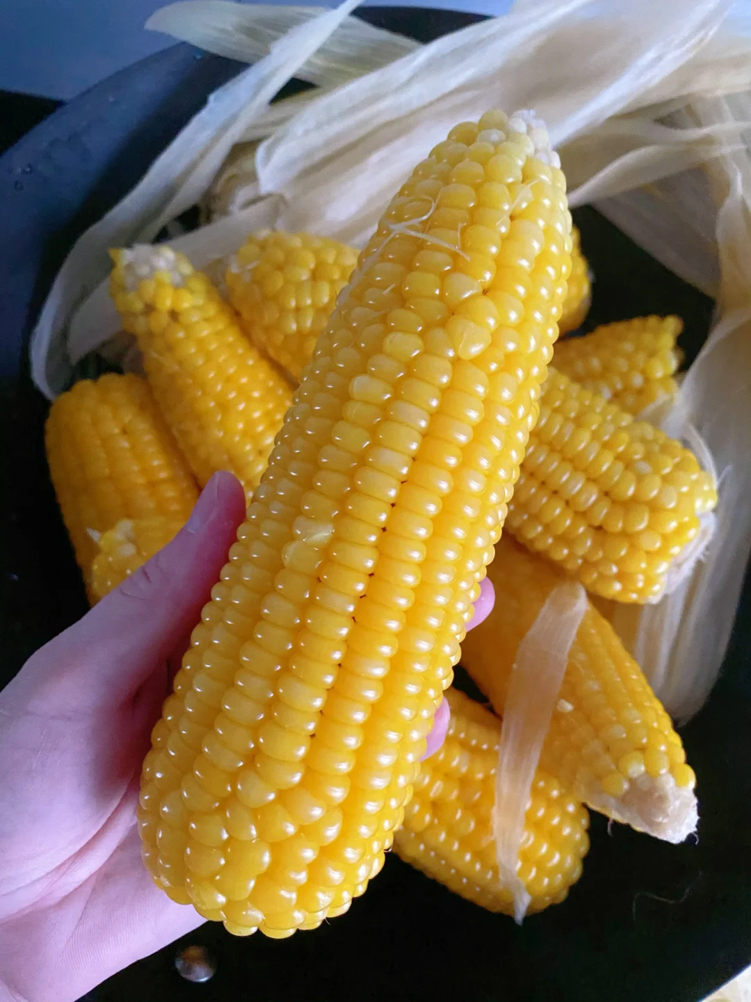 粘苞米🌽煮熟了