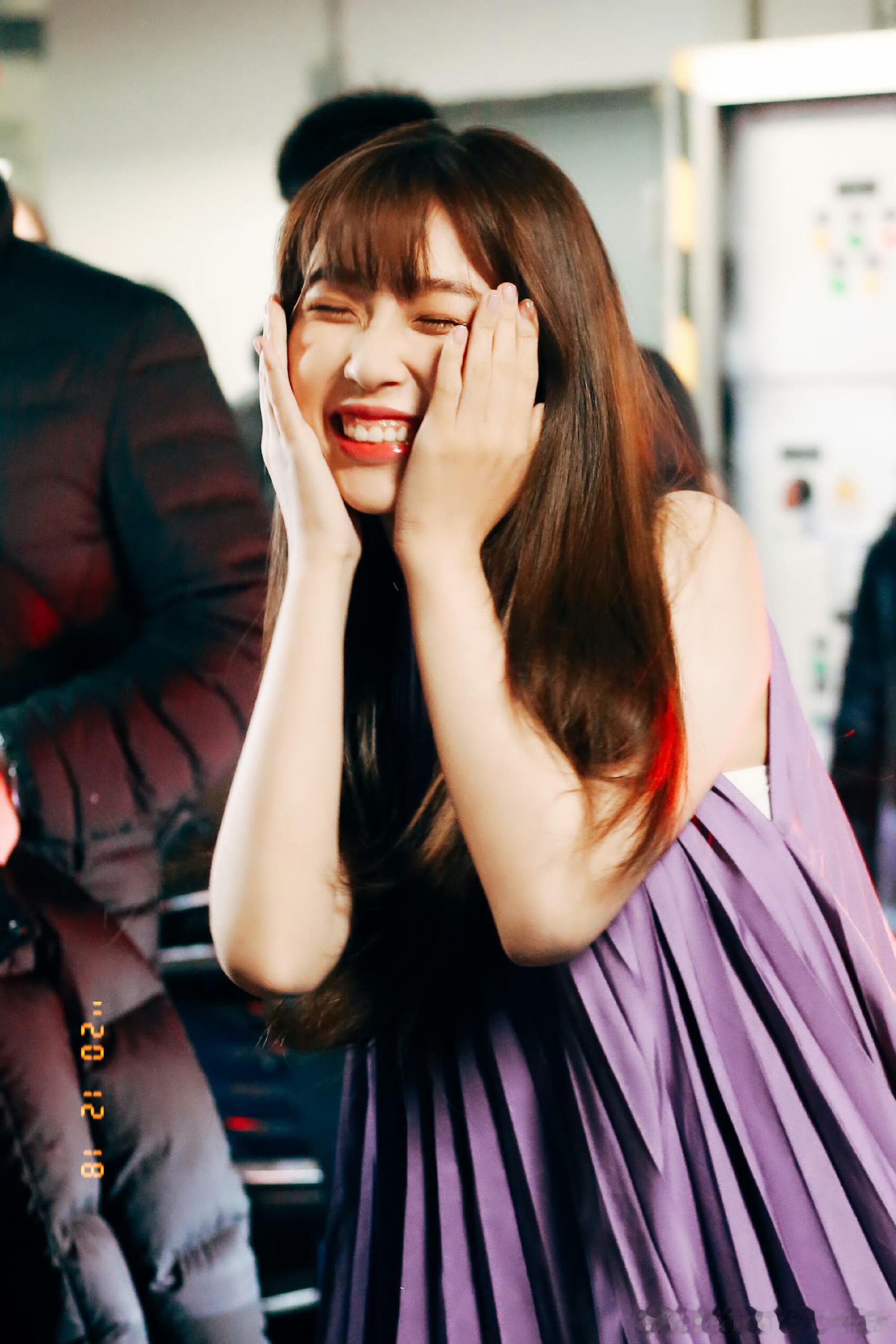 当你的眼睛眯着笑☺️想你想你 也能成为嗜好 