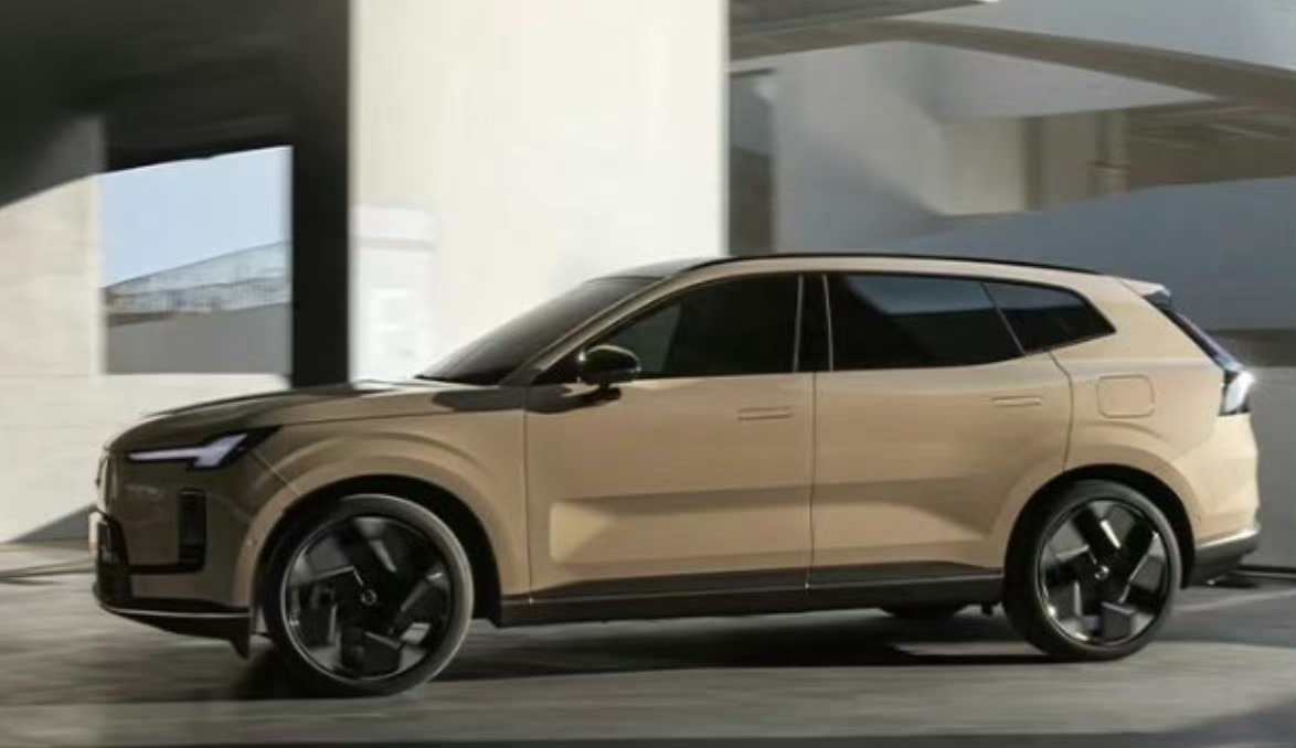沃尔沃XC70官图发布 ​​​