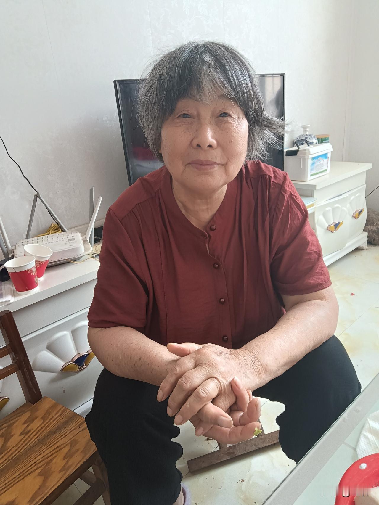 七情与五脏存在特定关系，喜对应心，过度喜乐会损伤心脏，导致心神不安、语无伦次。