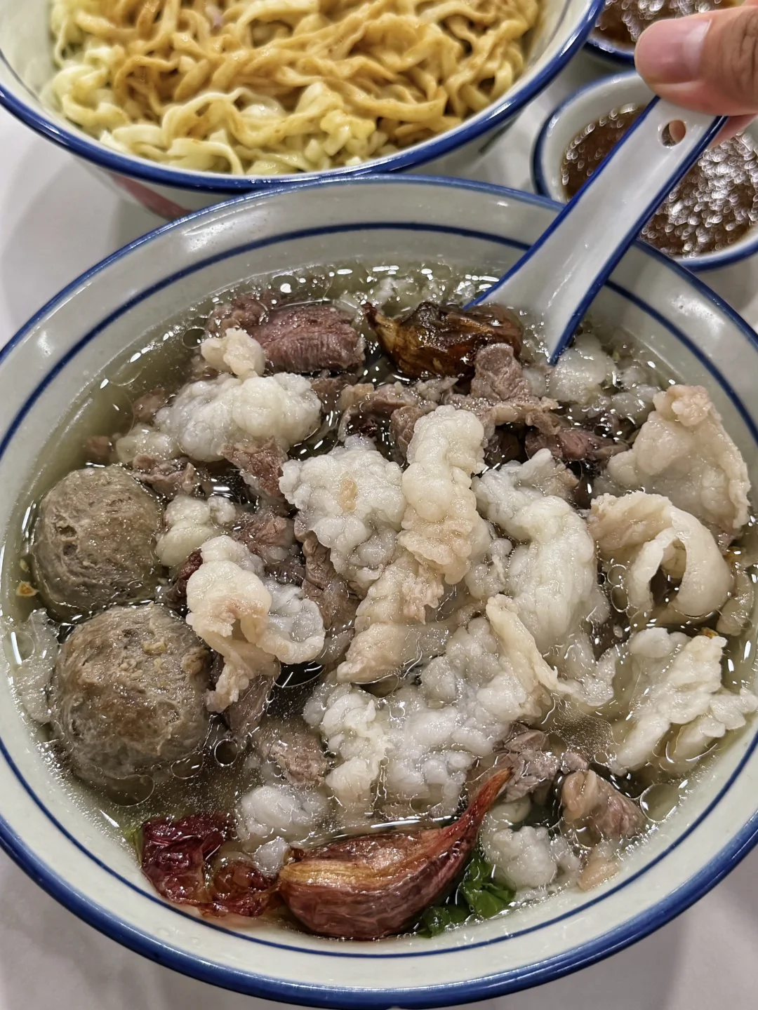 中大的！这一碗真的巨好吃🤤…