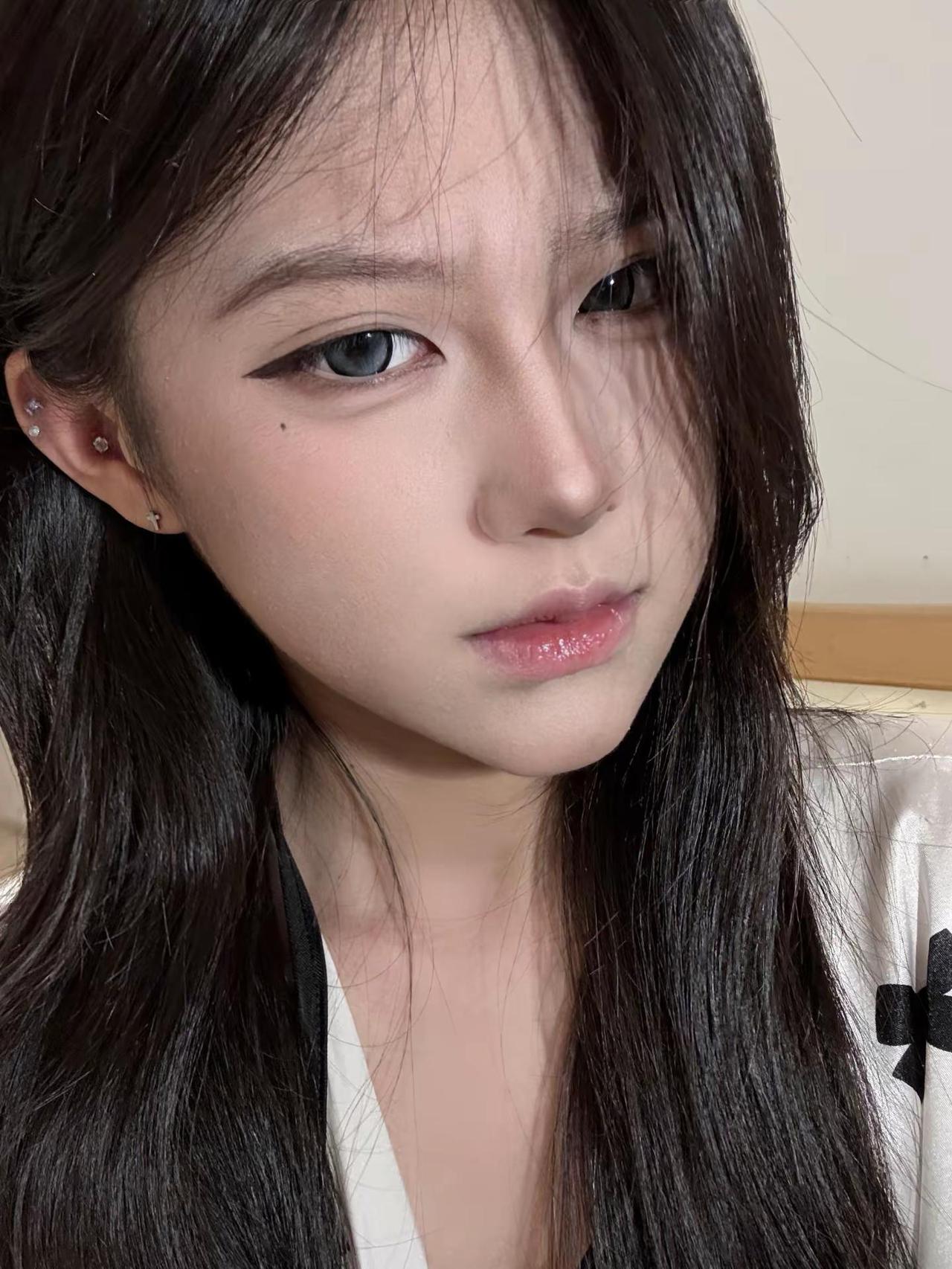 草 莓招了梦幻上升舞蹈挑战Capper