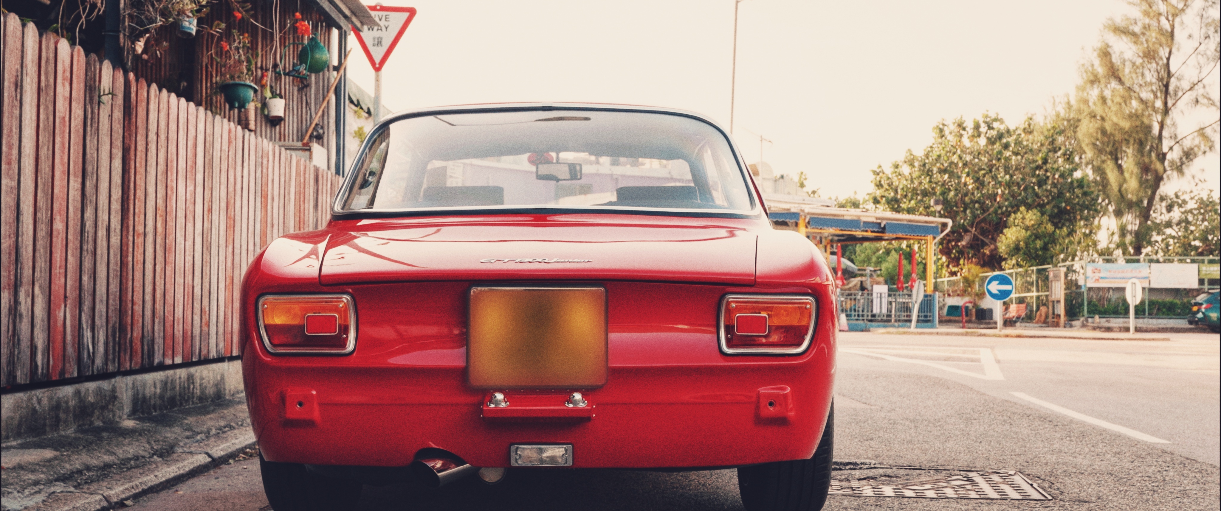 向华强称为捧向佐亏了几个亿这个和拍电影有啥区别再好的导演和演员加一起也不等于成功