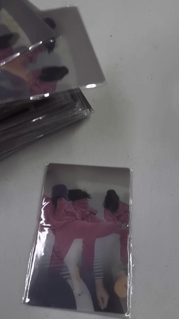 本来打算生咖发的结果迟迟未到 刚到家取个快递结果一打开是这个尼玛啊 准备带去东蛋