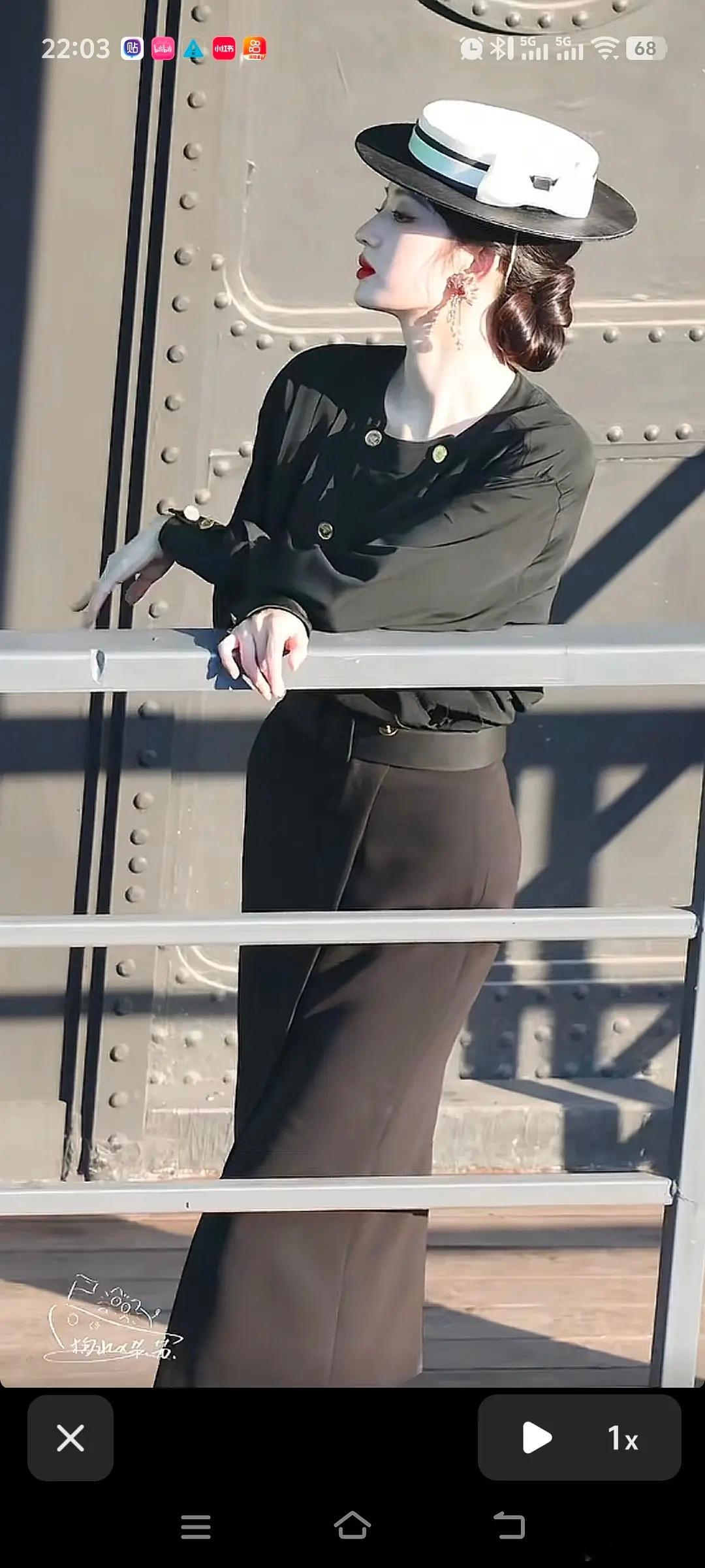 王楚然这身材美晕了，让男的多练练吧 