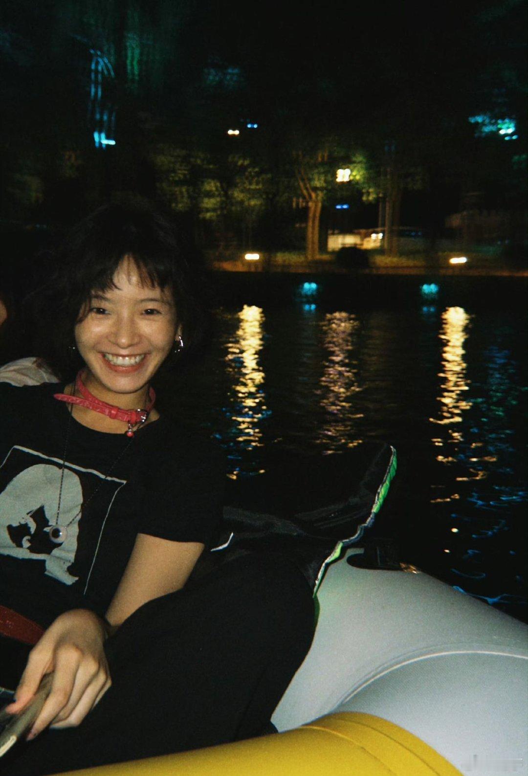 王皓庄达菲李庚希张宥浩聚餐王皓终于想起来发日常了 失踪人口王皓回归！难得更新动态