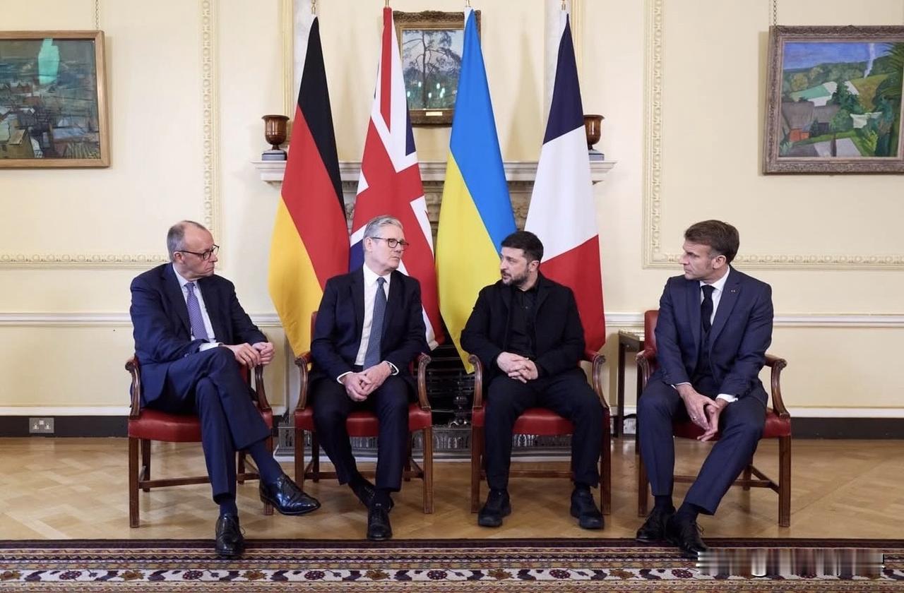 共同體！
	
Guaranteeing real security is alw