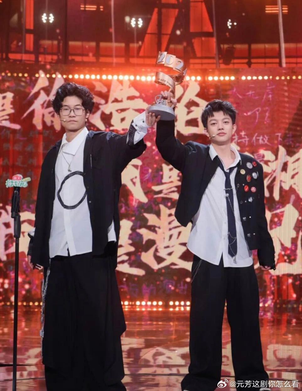 程璐剧透脱友3 听到程璐说有大王开场，我直接从沙发上弹起来了。这季选手已经够强了