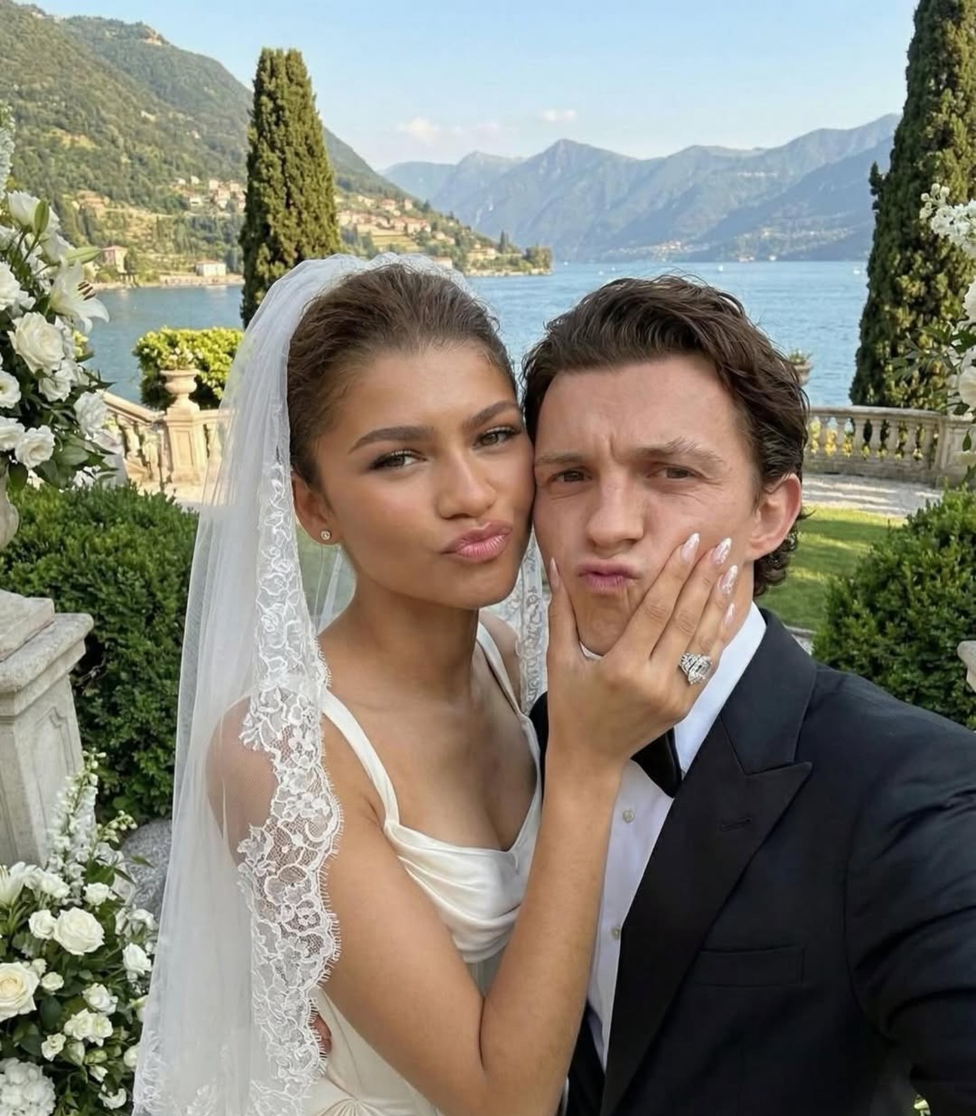 赞达亚和荷兰弟的“婚礼”AI生成照片在Instagram上获得了超过1000万个