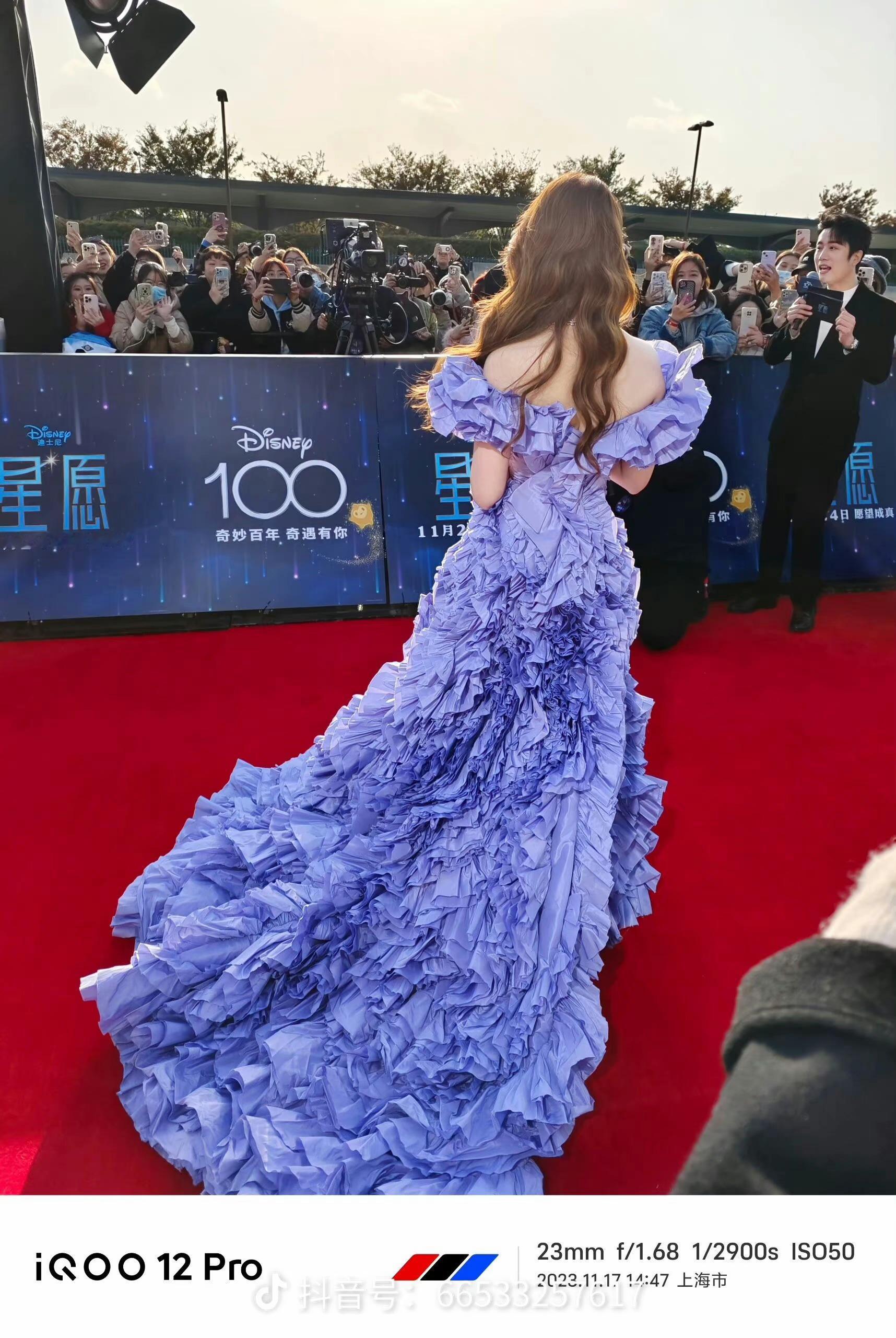 这场真是弥补了Disney那年没在国内举办首映礼，永远都要梦下一个好莱坞