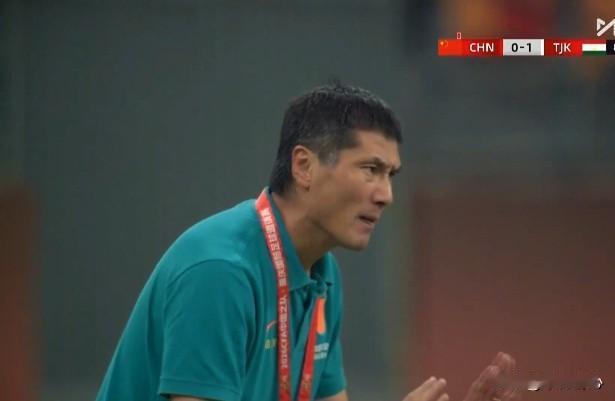 国足又习惯性的输了。
主场0-1不敌塔吉克斯坦。国足热身三连败，数据全面落于下风
