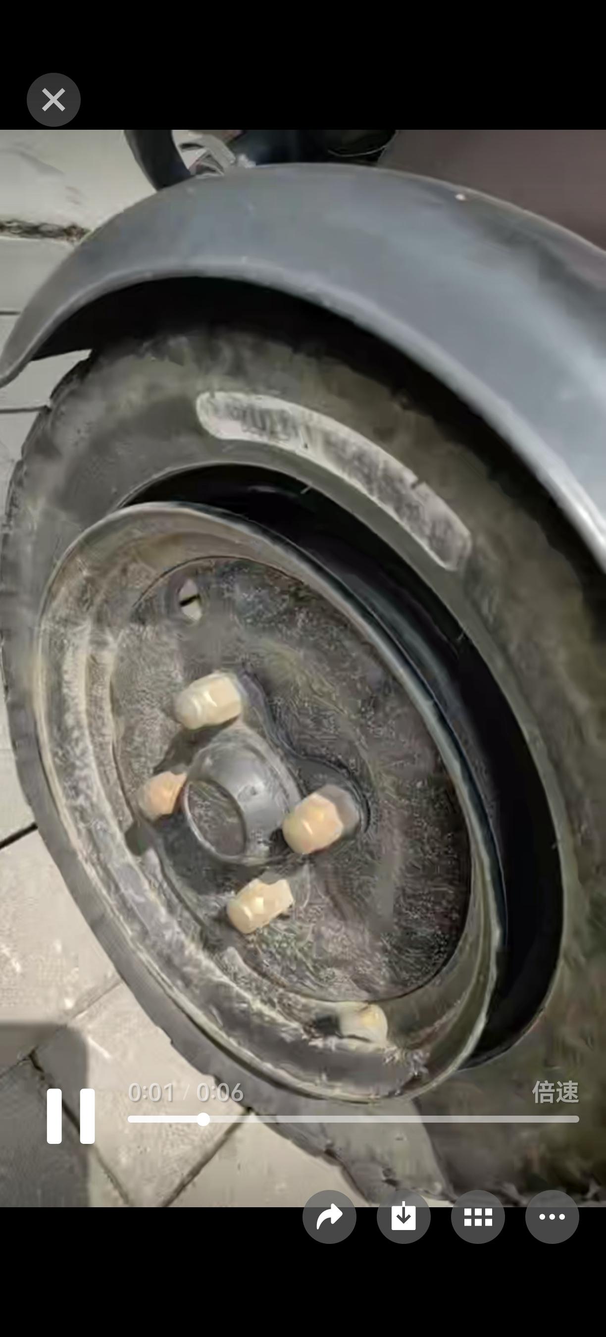 离婚后没男人真的不行，今天中午11点多，我骑个三轮车去接孩子，一路上就感觉不对劲