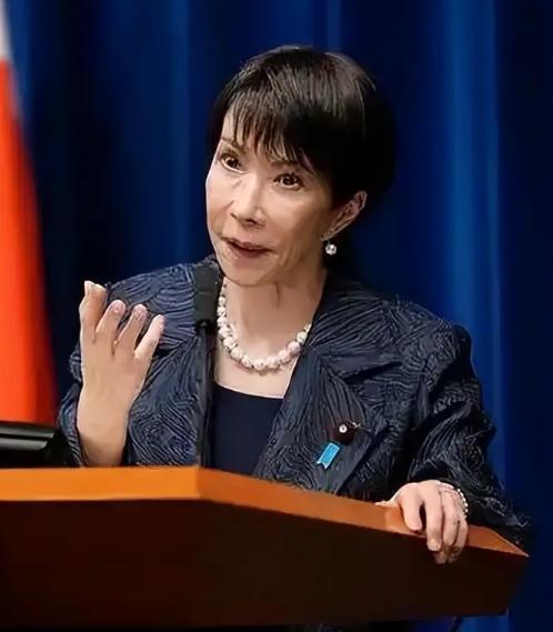 时刻警惕！日方阴险又狡诈！
表面要见中方谈条件。
背地里还在安排增兵！

武器也