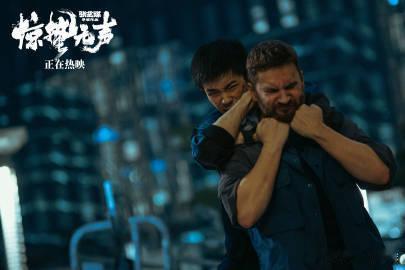 易烊千玺此人演商极高 手法精湛的演技让严迪这个克制型角色复活，易烊千玺的演绎让人