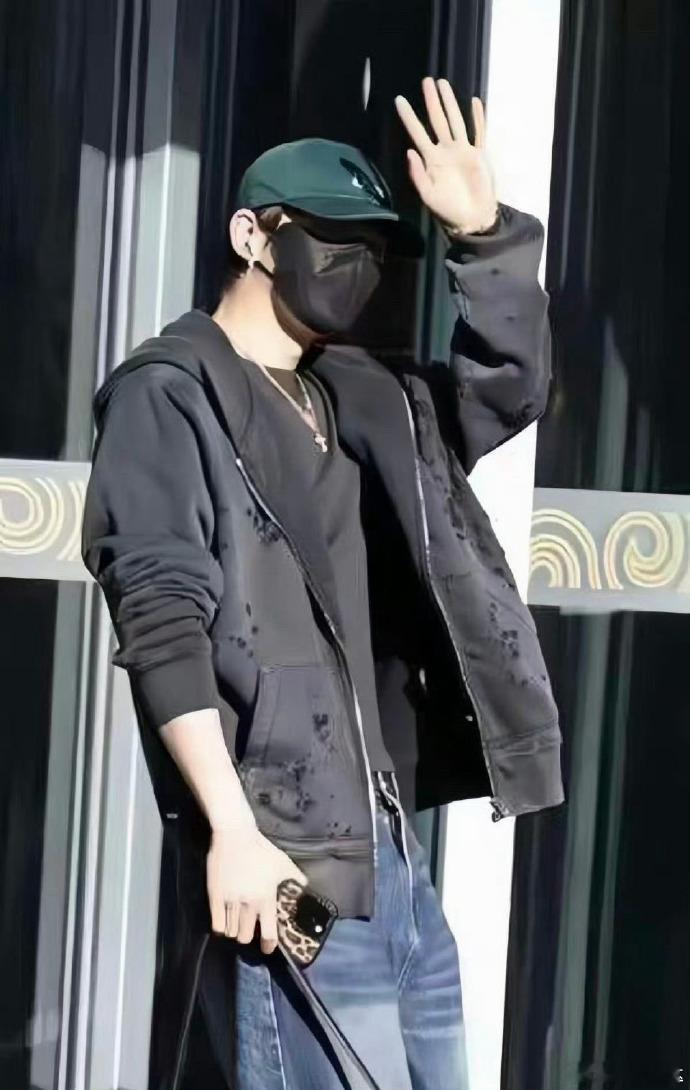 邓为出发南京迪奥活动 