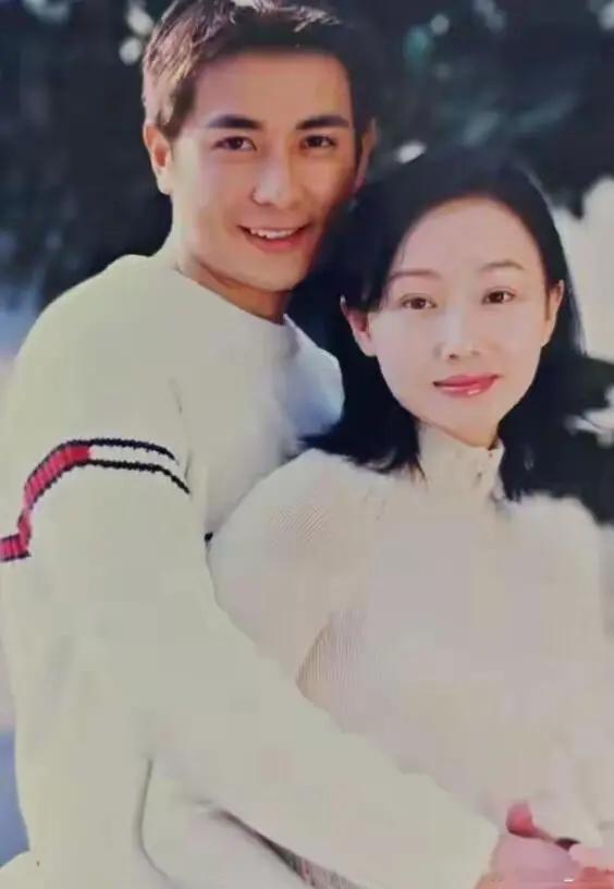 惹谁都不要惹前妻啊！这不保剑锋刚发完律师函，黄慧颐接着就晒出来结婚证并配文“如你