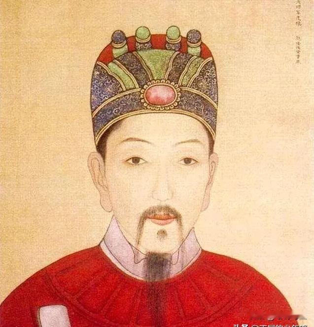 1626年，后金大军来袭，袁崇焕指挥将士们巧妙运用先进武器，成功守住了宁远城。这
