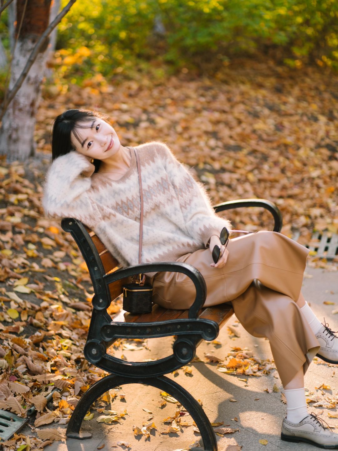 一秒入深秋🍂今年的落叶我先赏到了