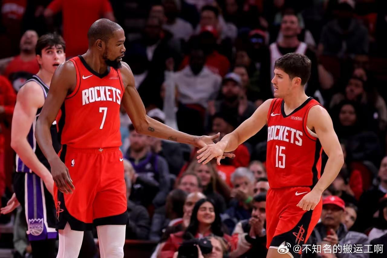 休斯顿火箭休斯顿火箭 火箭球星杜兰特在播客节目《Unguarded》中谈到他对控