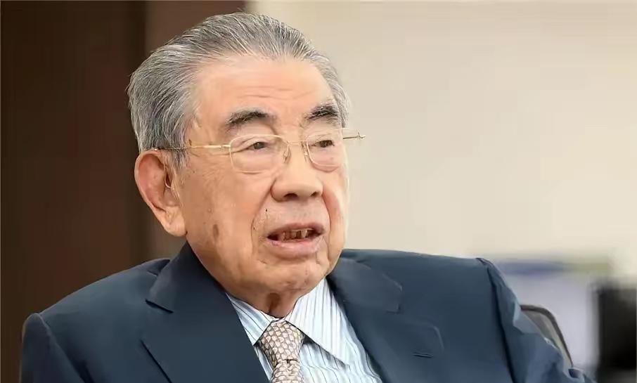 就在所有人以为外资都在喊"撤离中国"的时候，三菱和索尼反手一个急转弯——往中国市