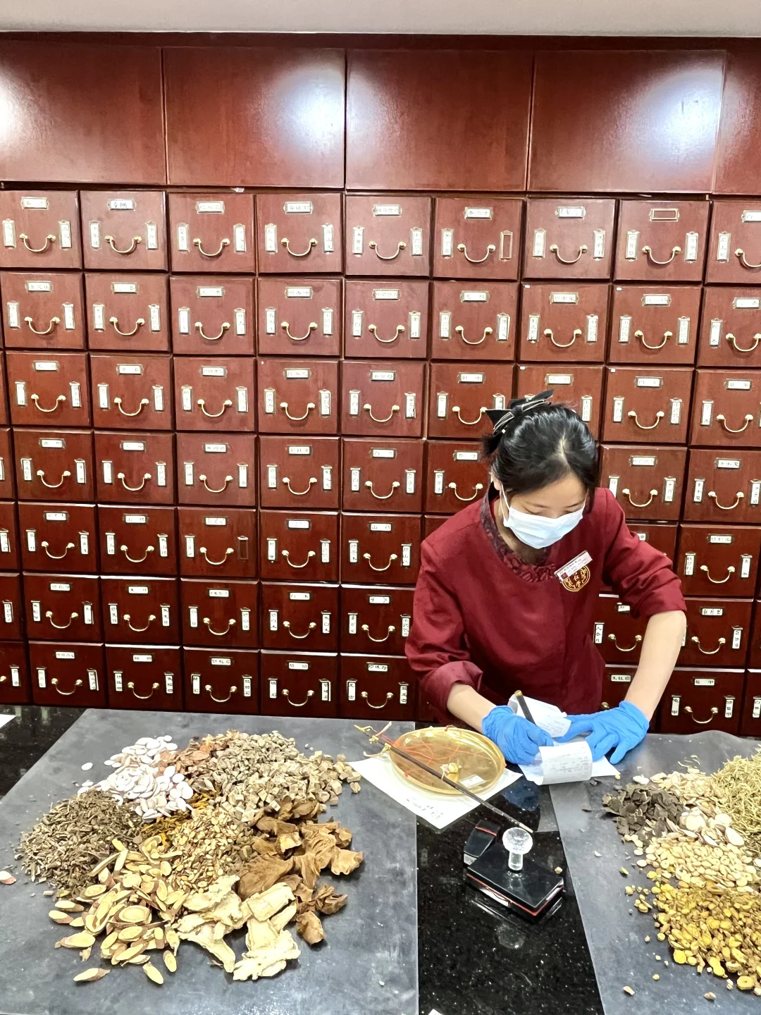 不到一百块的同仁堂扎针好香！！