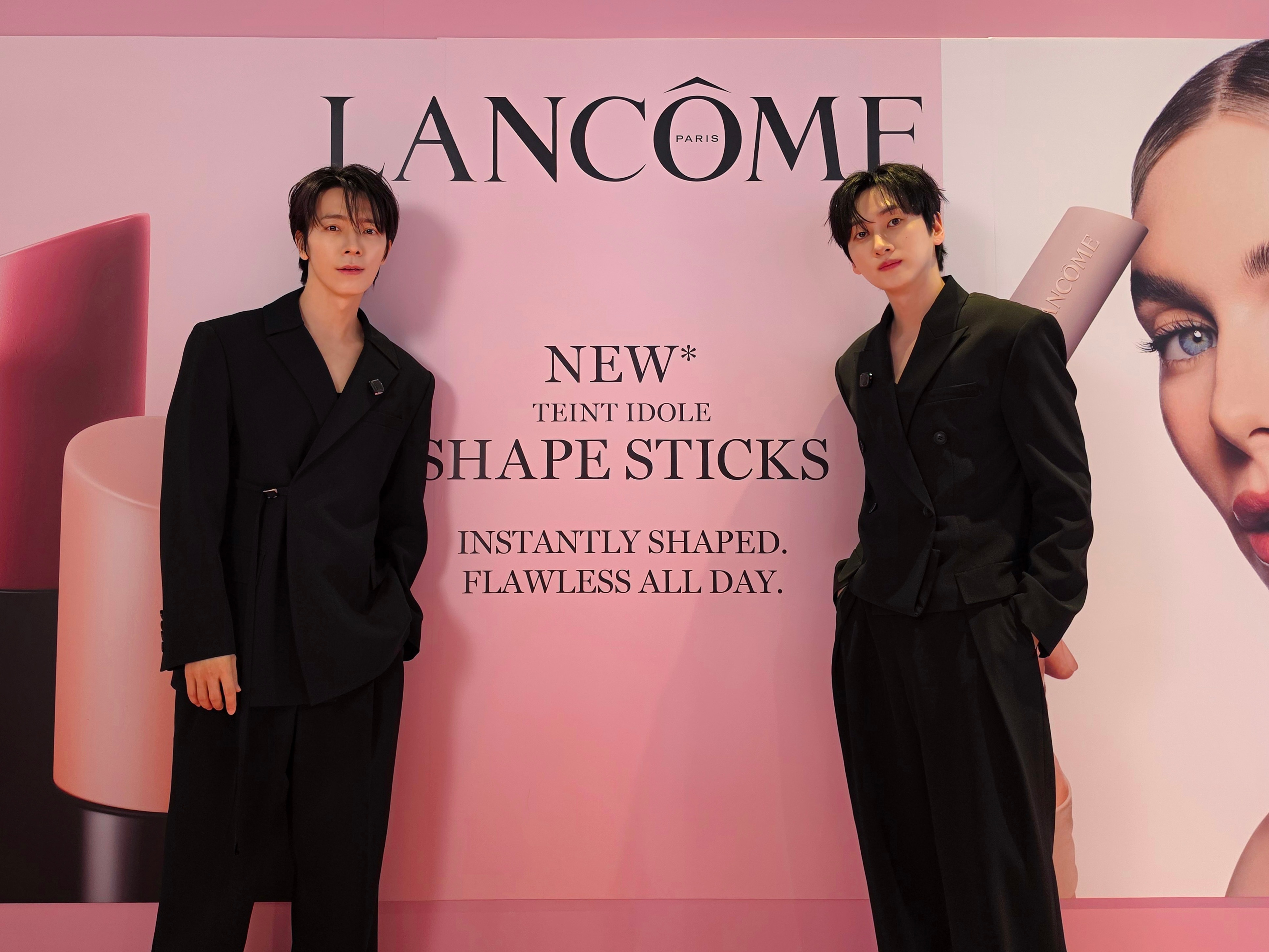 “CB百蓝_。260604 D&E official更新李赫宰李东海 相关：[?