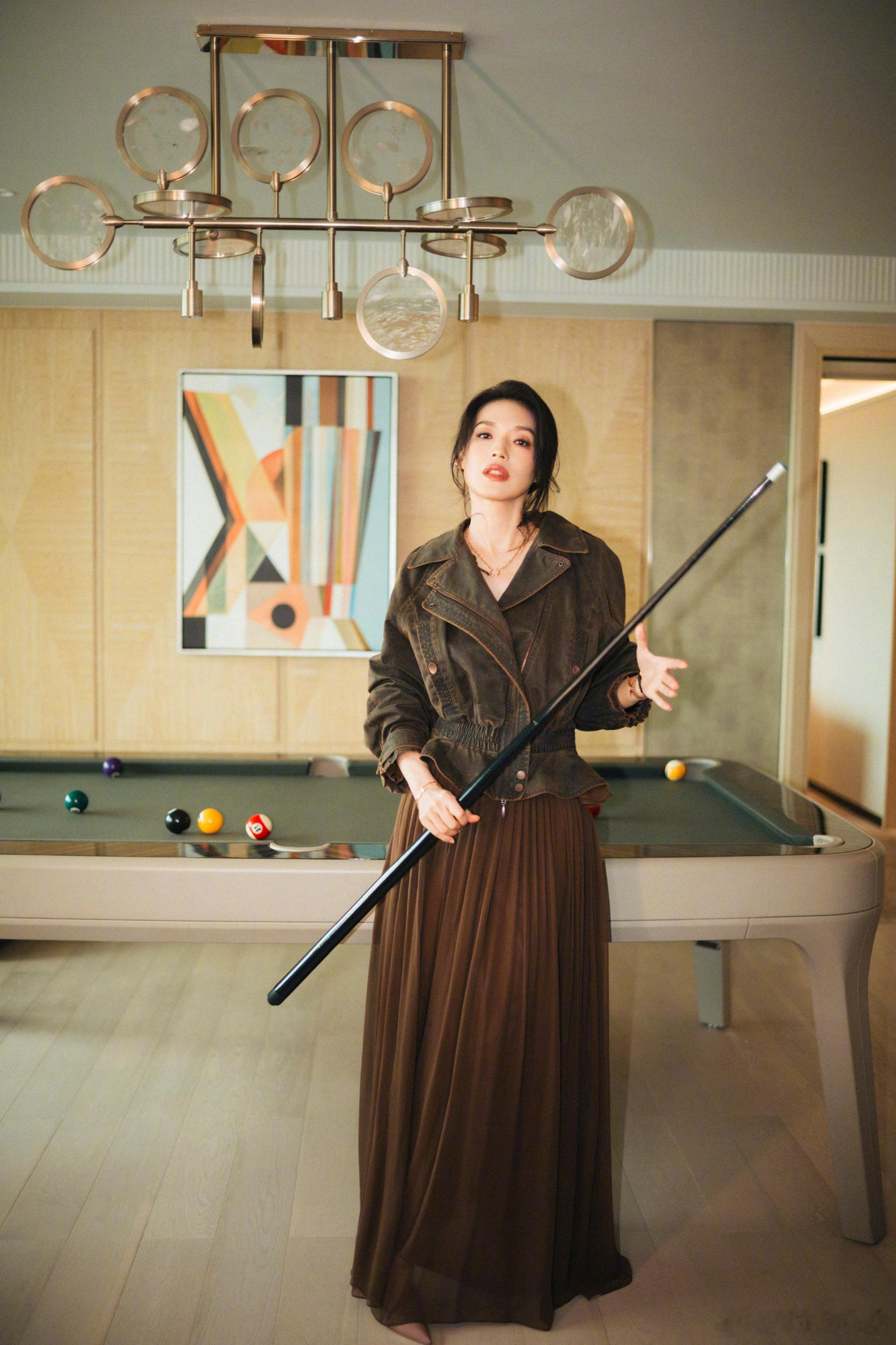 舒淇 今晚携《女孩》主创团队亮相新加坡国际电影节开幕式，最近各种宣传轮番上阵，一