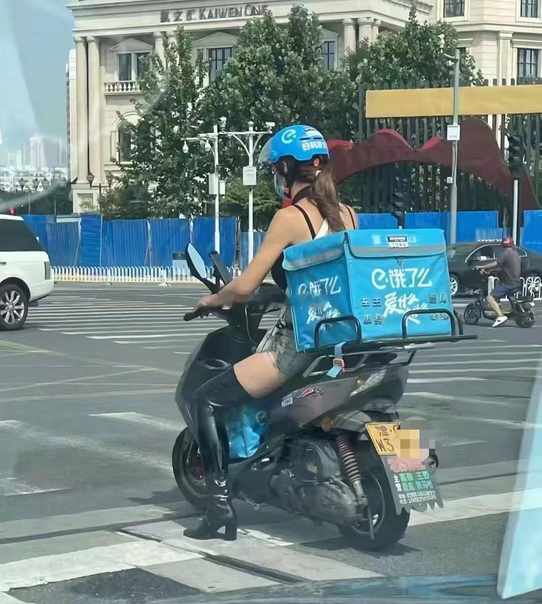 我要送外卖！！！不对，我要送外卖！！！海阔试车超话 ​​​