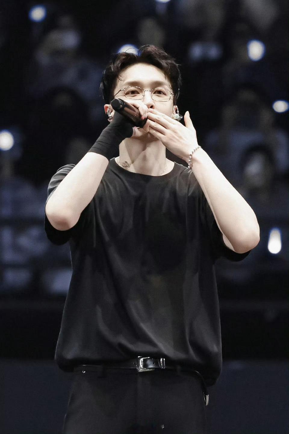 张艺兴演张艺兴 张艺兴演张艺兴，有本事 