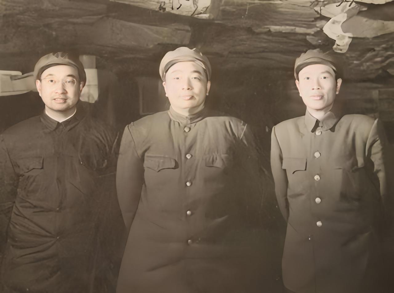 1959年庐山会议时，陈赓因心肌梗塞复发正在北京颐和园静养。虽未参会，但作为中央
