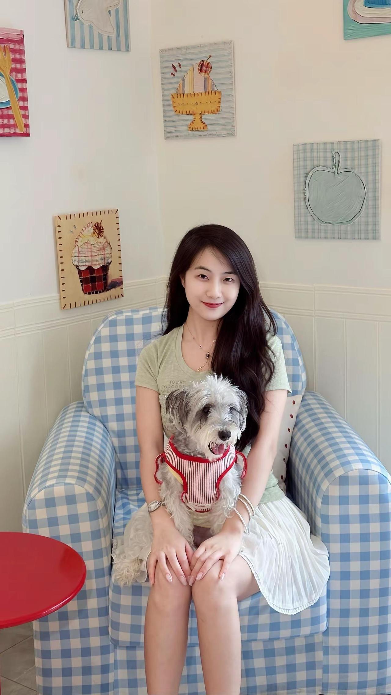 阳光真好 出门当美女了