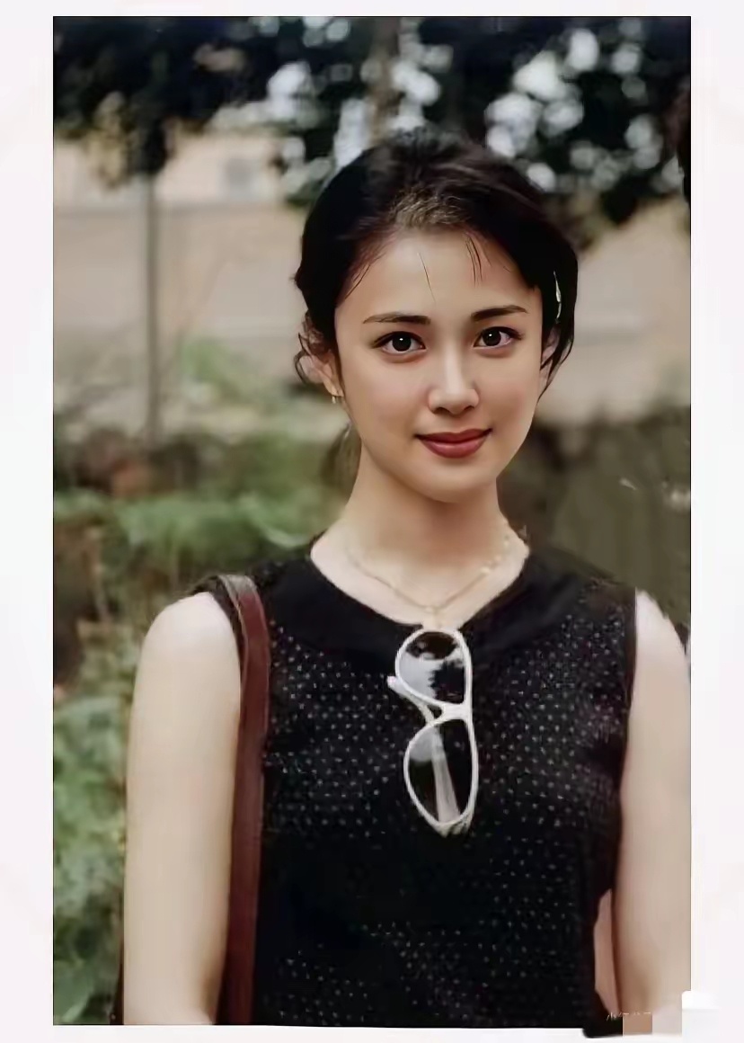 琼瑶阿姨当时怎么没看上她啊，小时候觉得妲己太美了 