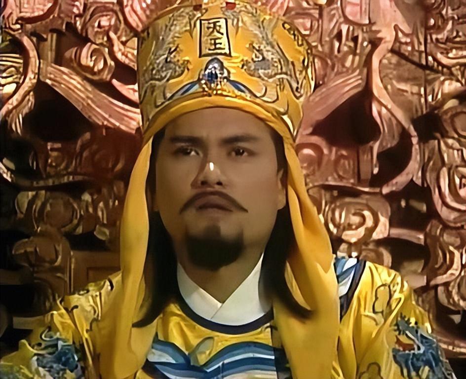 1855年9月，洪秀全刚洗完澡，洪宣娇便不声不响地进来了，天王看见她，热情地说: