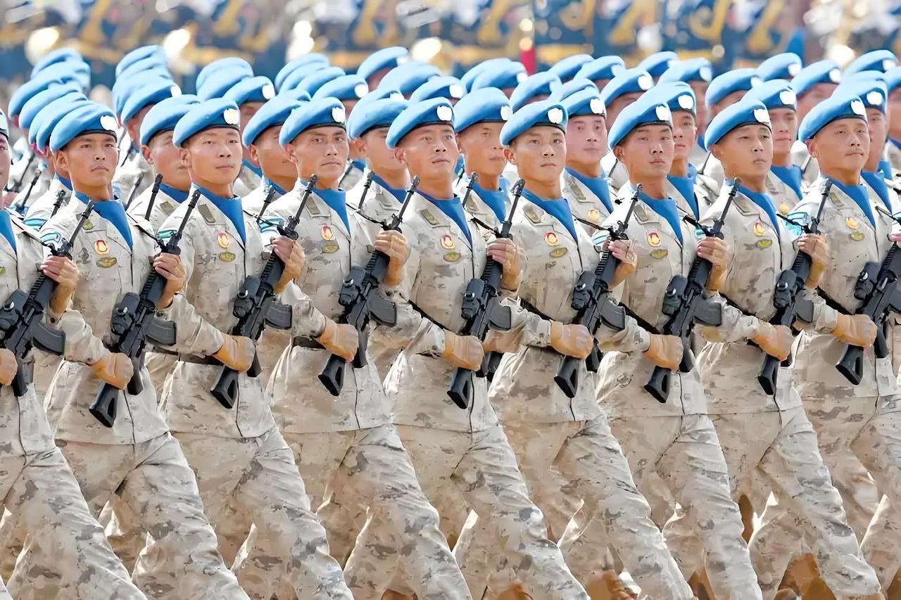 如果挪威诺贝尔委员会能够抛开政治偏见进行评奖，那么这两年的诺贝尔和平奖应该授予我