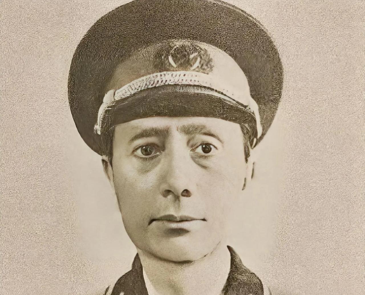 开国中将傅连璋的原配夫人刘赐福（1896—1988），福建长汀人，一位默默支持革